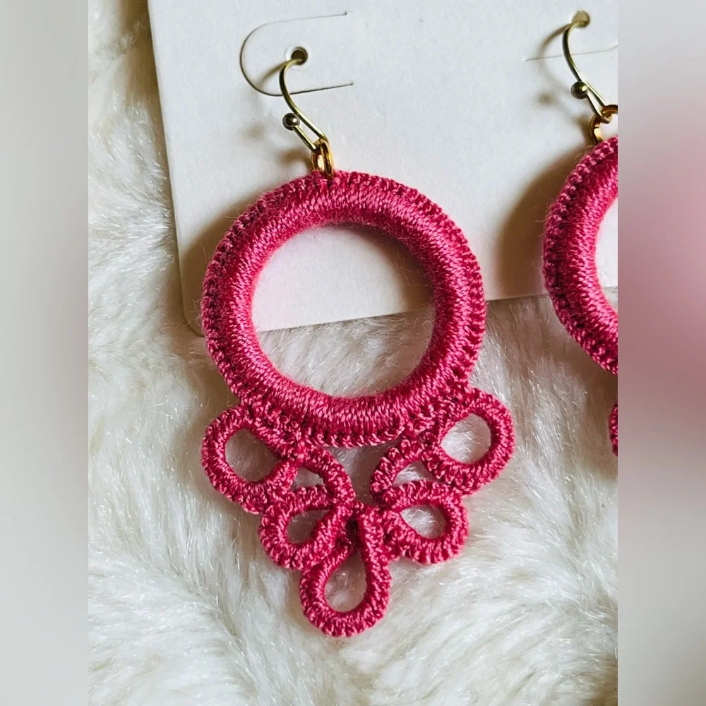 KATYDID crocheted style earrings NEW